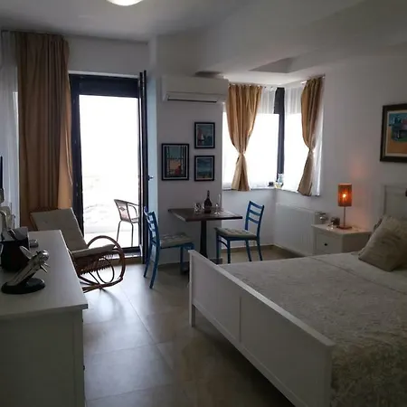 H2o Beach Deluxe With Sea View Apartment Mamaia